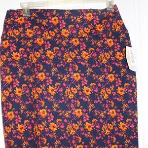 NWT LuLaRoe Cassie Pencil Skirt Floral Print Sz XL